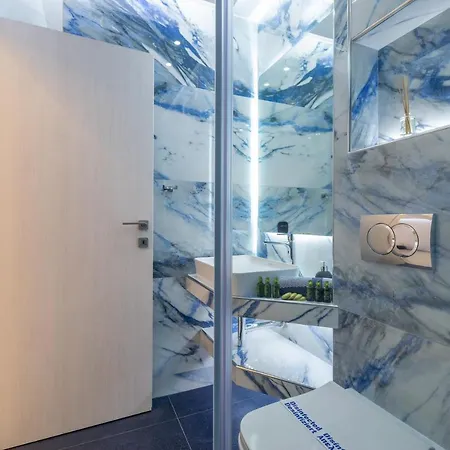 Sithoniars Luxury 1st Floor *